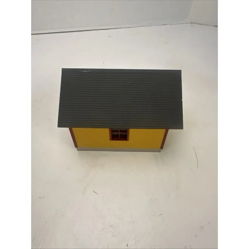 WALTHERS 933-2701, 'O/O-27' SPEEDER SHED